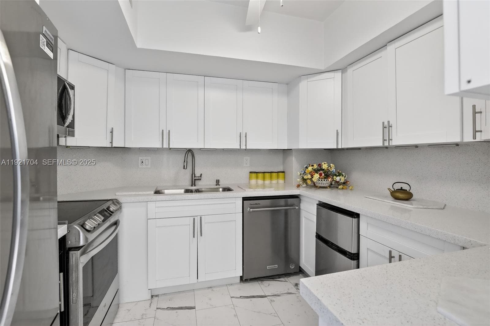300 Bayview Dr # 308, Sunny Isles Beach FL 33160 — 16