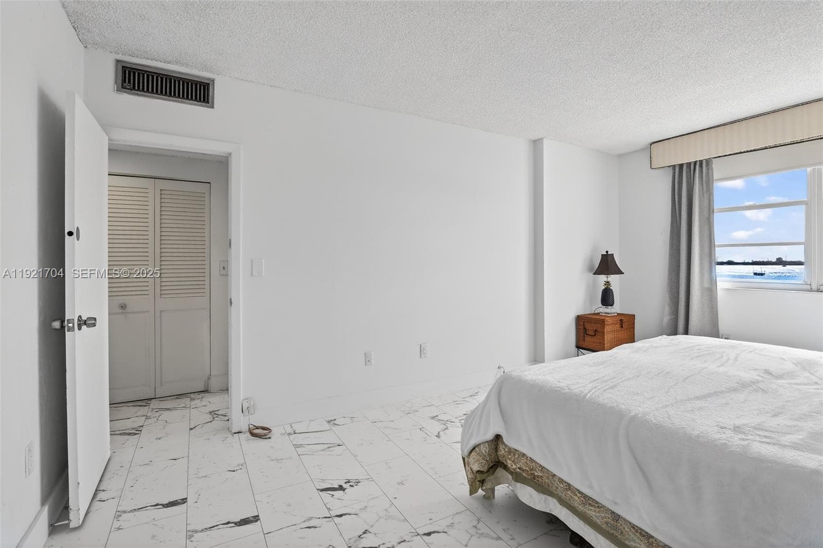 300 Bayview Dr # 308, Sunny Isles Beach FL 33160 — 31