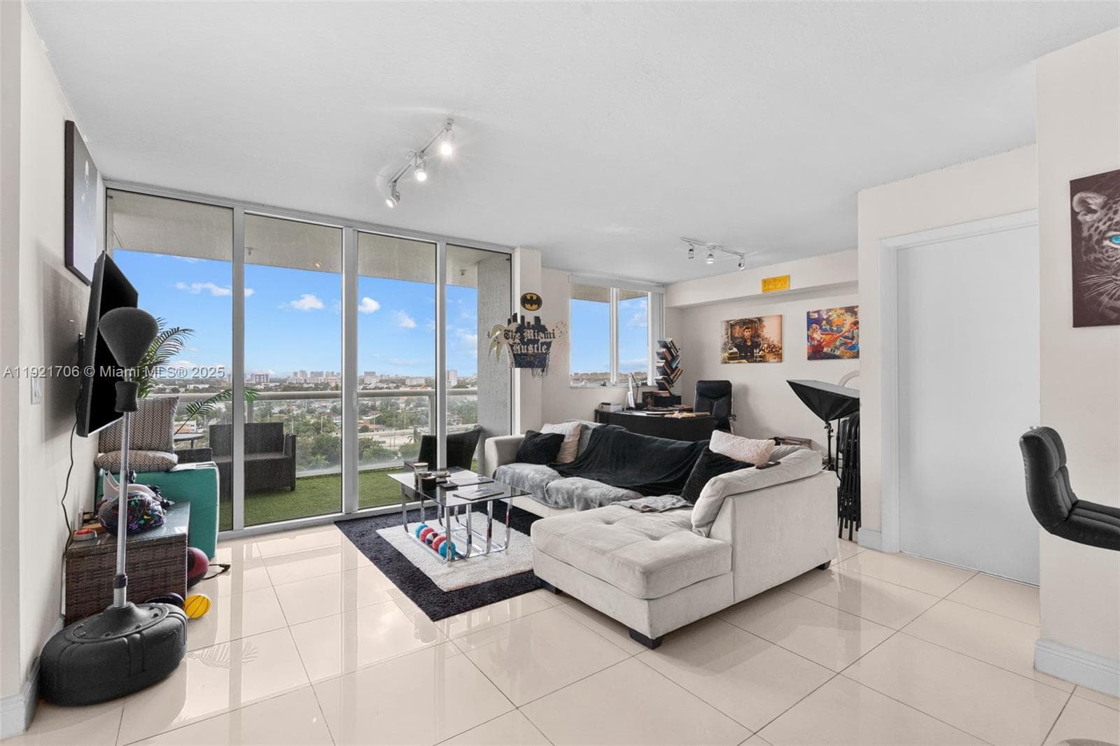 1871 NW S River Dr # 1402, Miami FL 33125 — 2