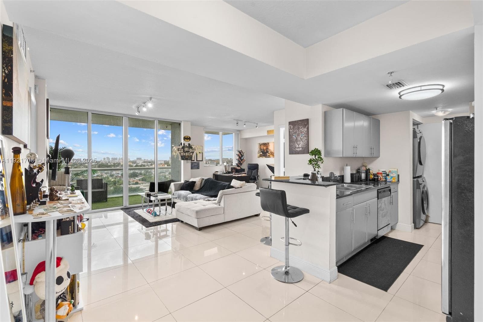 1871 NW S River Dr # 1402, Miami FL 33125 — 1