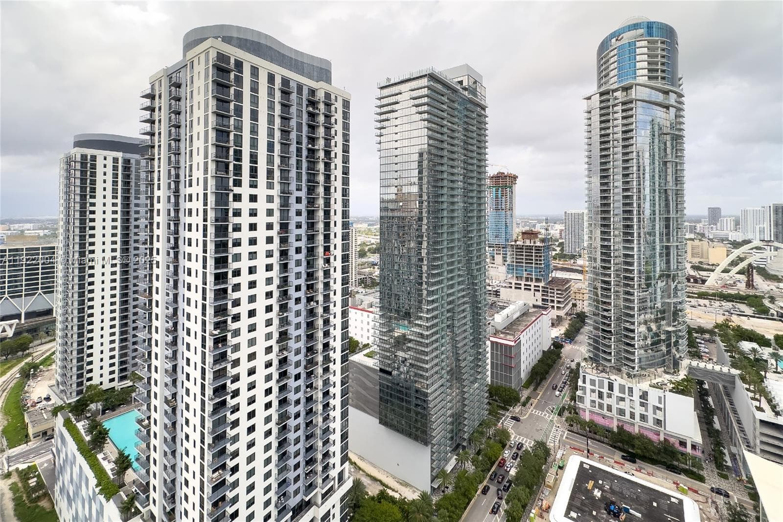 159 NE 6th St # 3002, Miami FL 33132 — 43