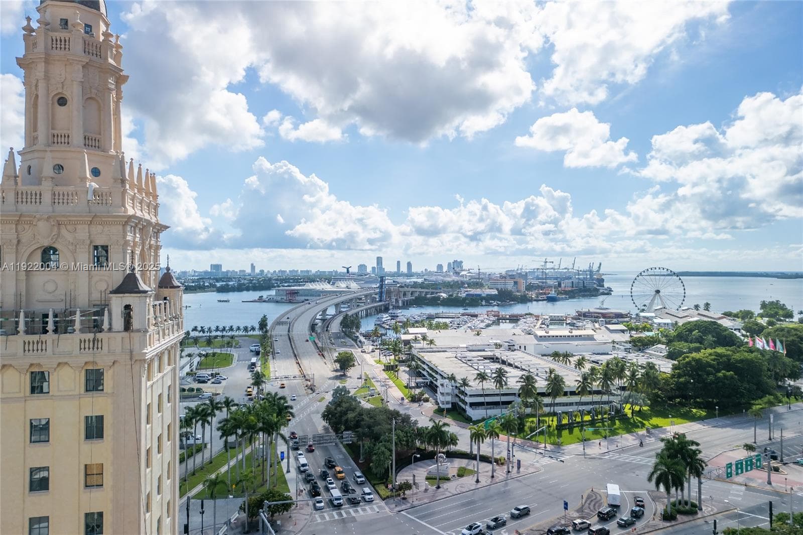 159 NE 6th St # 3002, Miami FL 33132 — 88