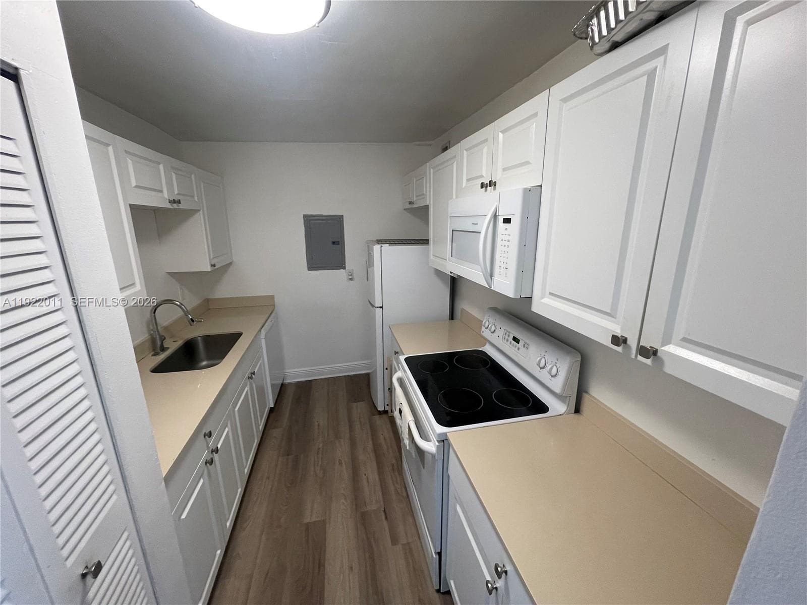 Dixie Terrace Condo, North Miami, FL — 5