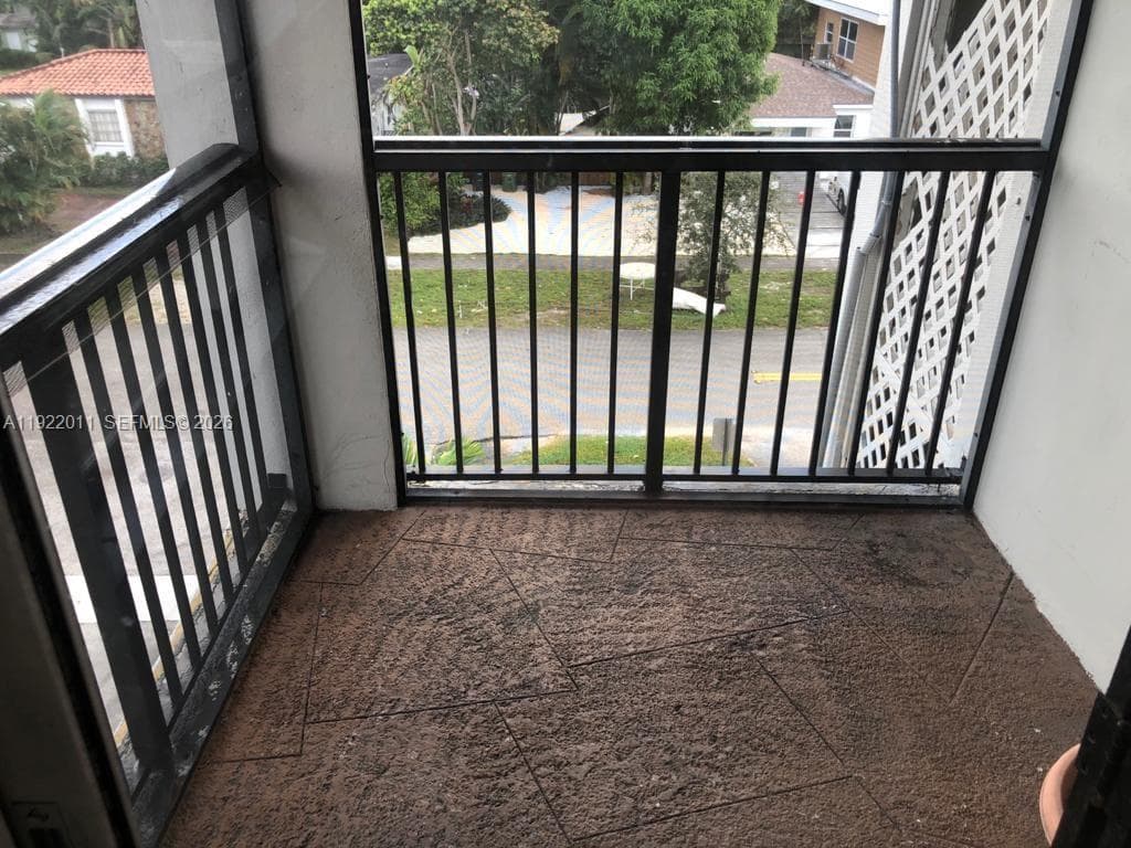 Dixie Terrace Condo, North Miami, FL — 9