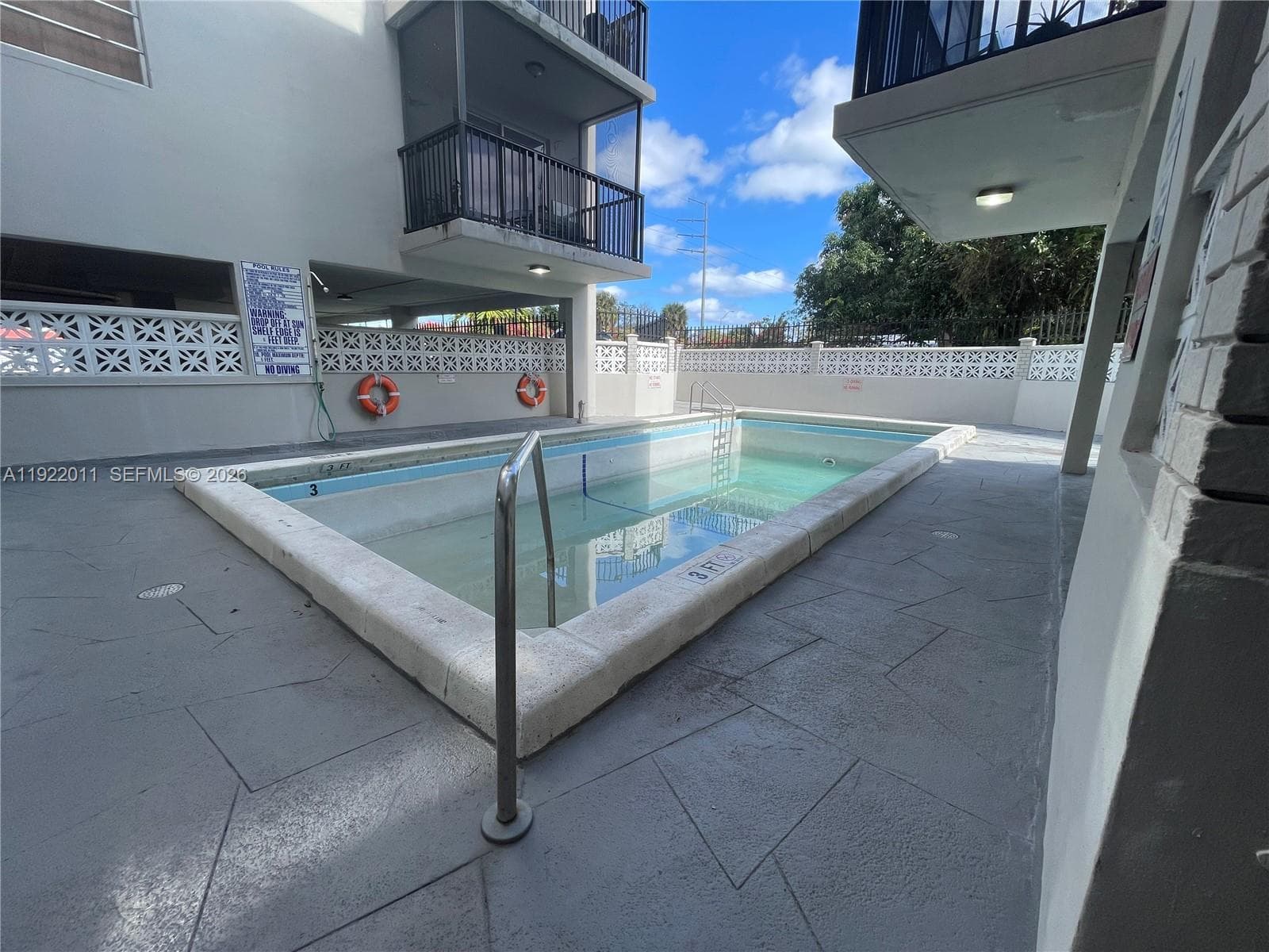 Dixie Terrace Condo, North Miami, FL — 21