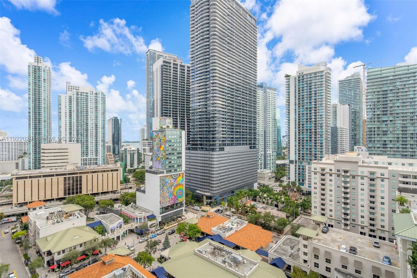 55 SW 9th St # 1705, Miami FL 33130 — 17