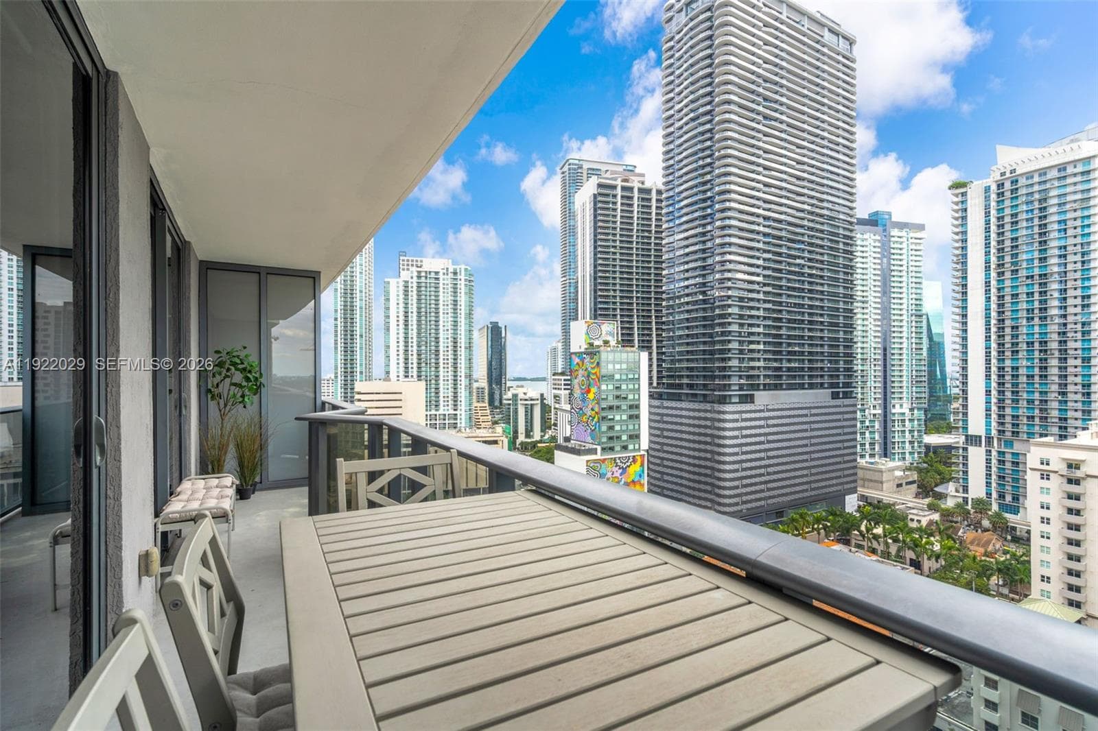 55 SW 9th St # 1705, Miami FL 33130 — 15