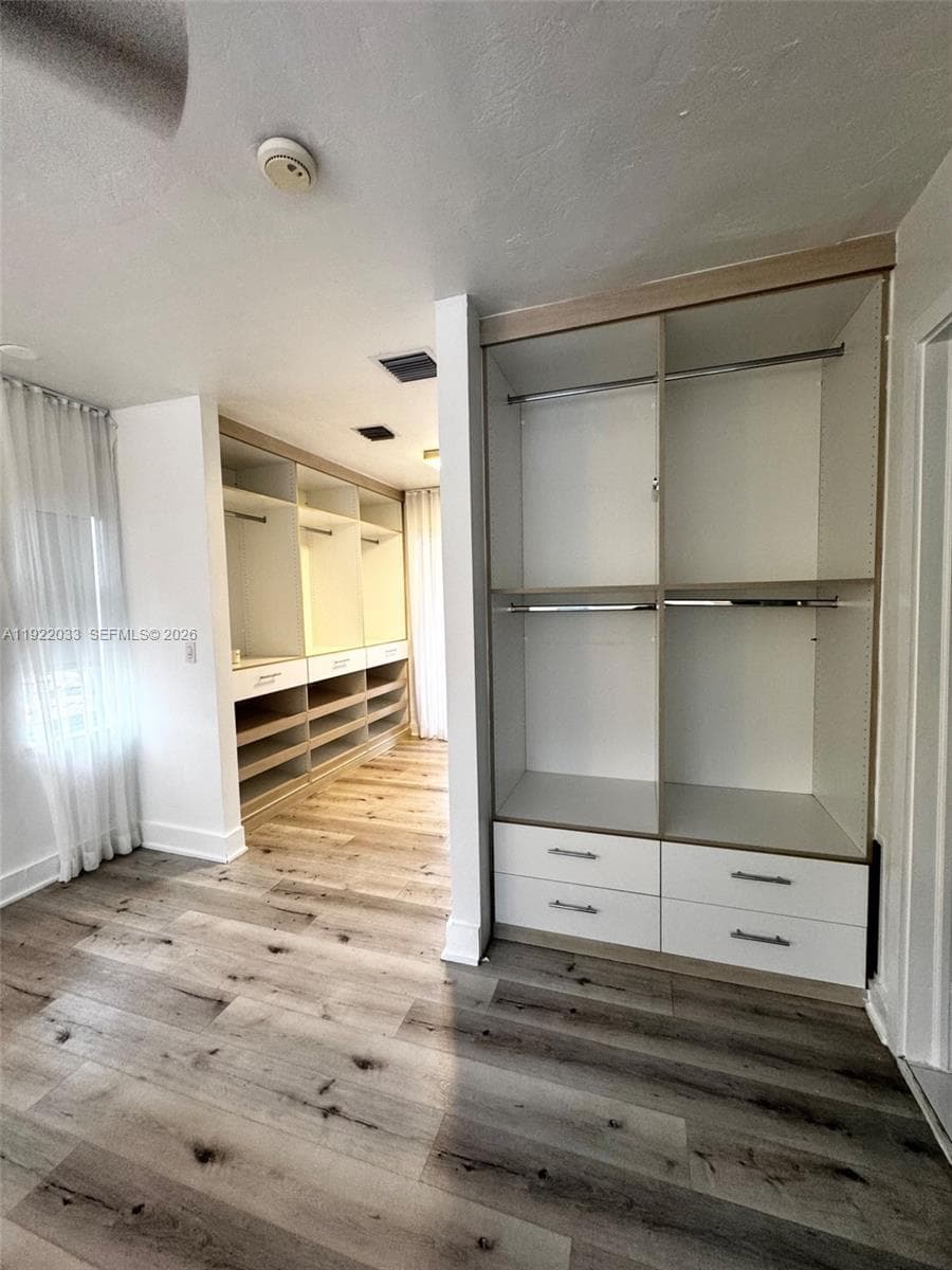 3470 Sheridan Ave, Miami Beach FL 33140 — 28