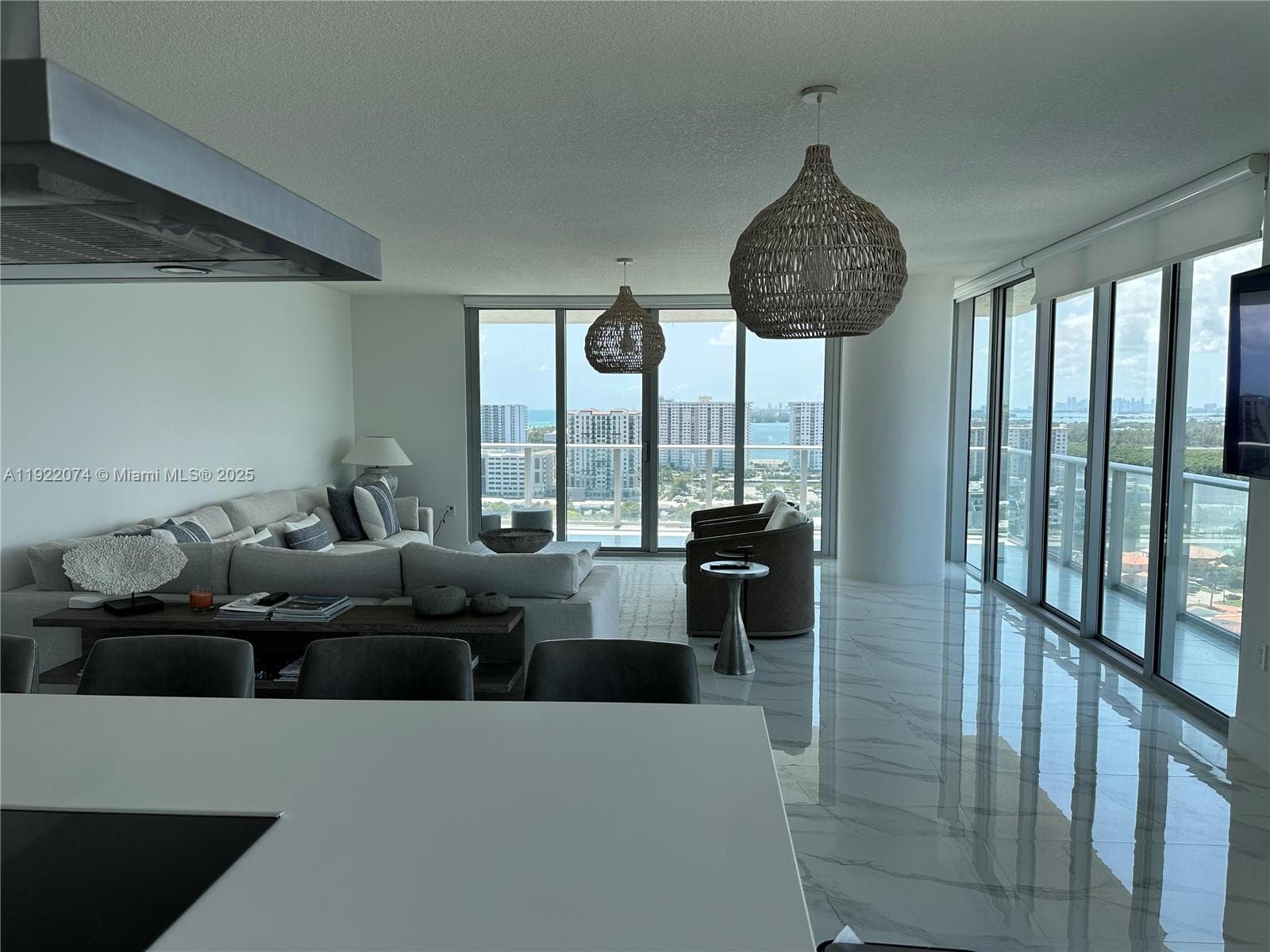 330 Sunny Isles Blvd # 2002, Sunny Isles Beach FL 33160 — 34