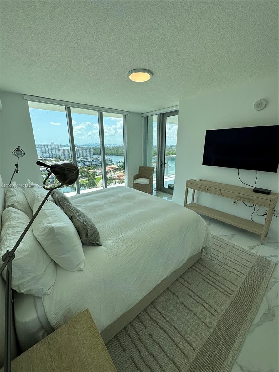330 Sunny Isles Blvd # 2002, Sunny Isles Beach FL 33160 — 48