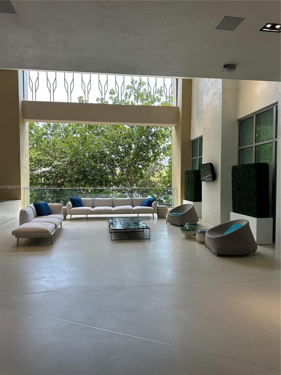 330 Sunny Isles Blvd # 2002, Sunny Isles Beach FL 33160 — 8