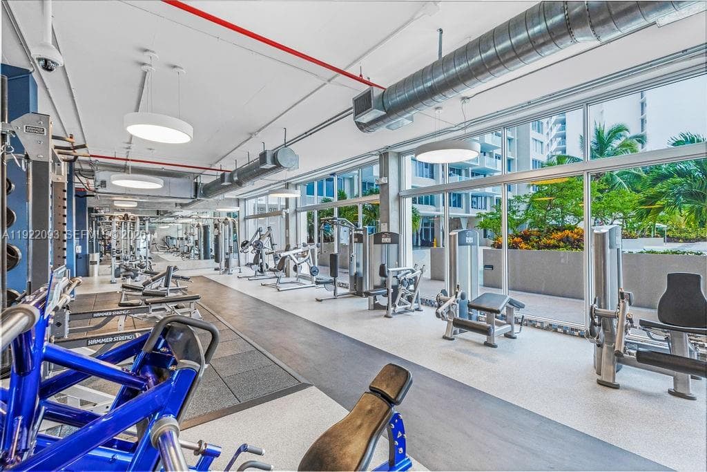 1200 West Ave # 15, Miami Beach FL 33139 — 26