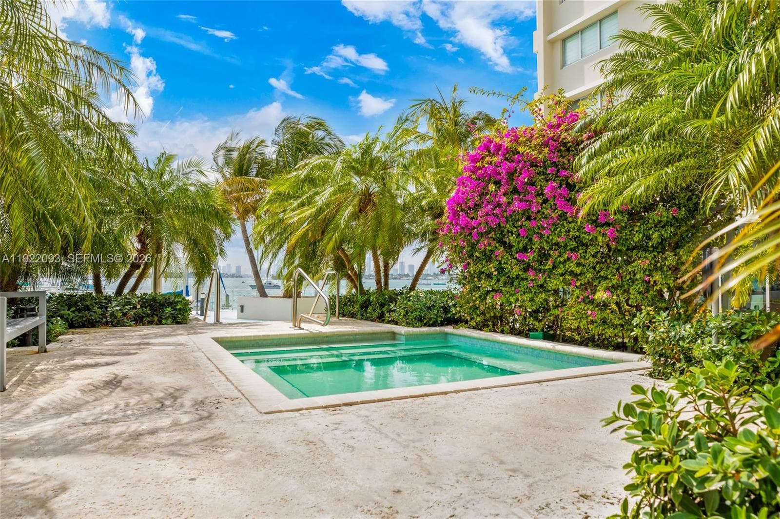 1200 West Ave # 15, Miami Beach FL 33139 — 30