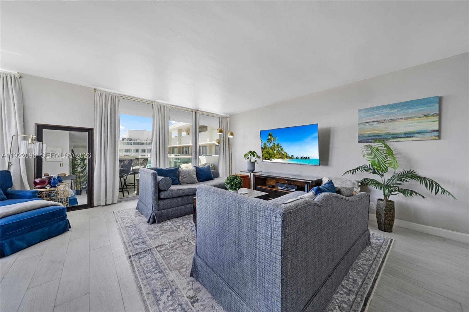 1200 West Ave # 15, Miami Beach FL 33139 — 19