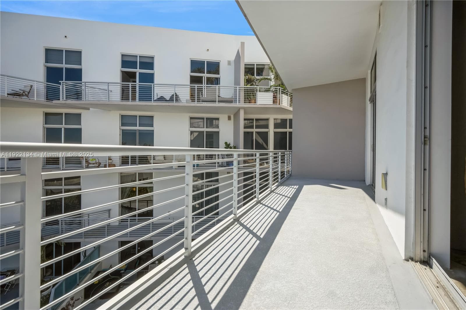 2001 Meridian Ave # 512, Miami Beach FL 33139 — 6