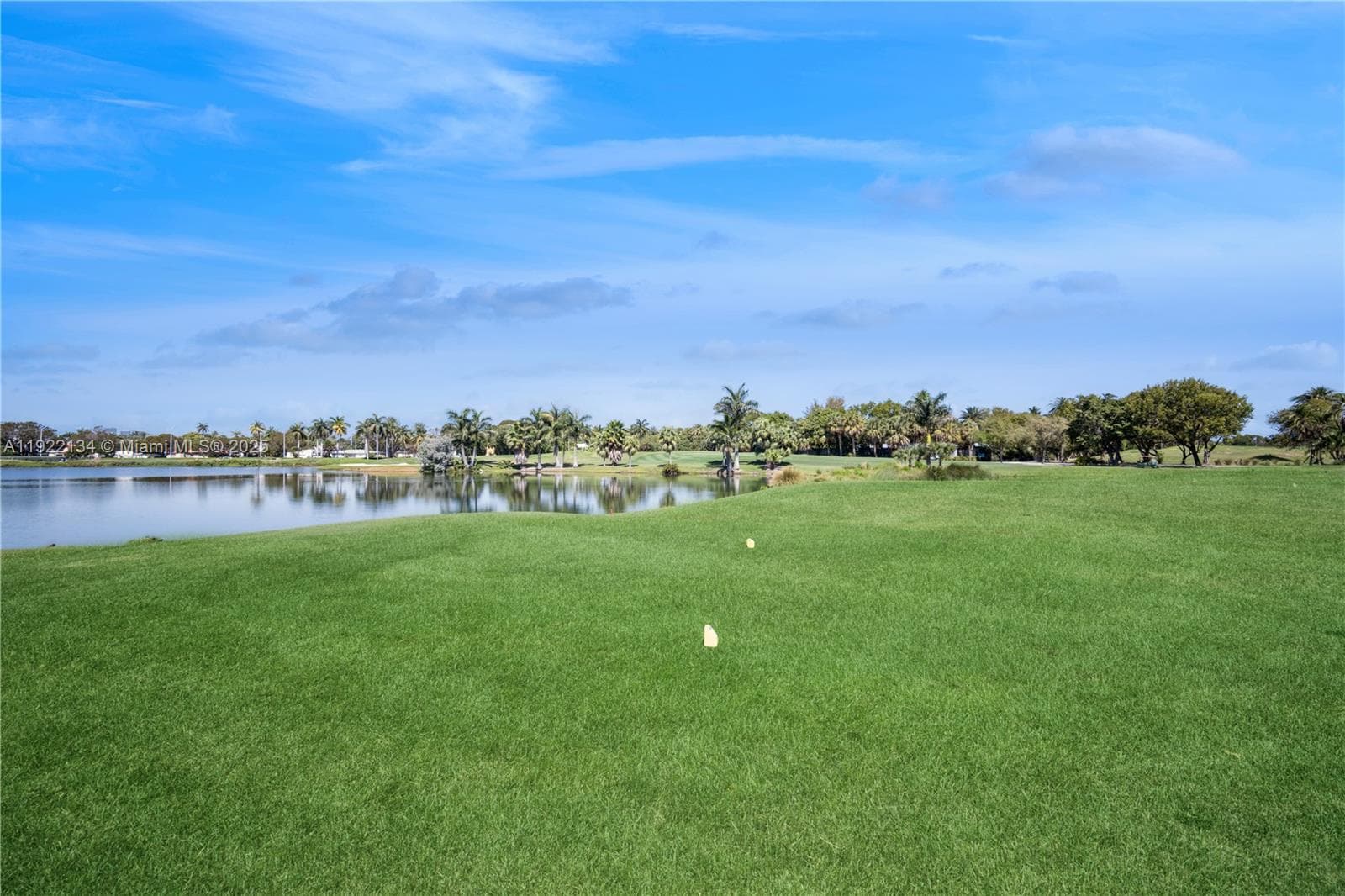 2001 Meridian Ave # 512, Miami Beach FL 33139 — 32