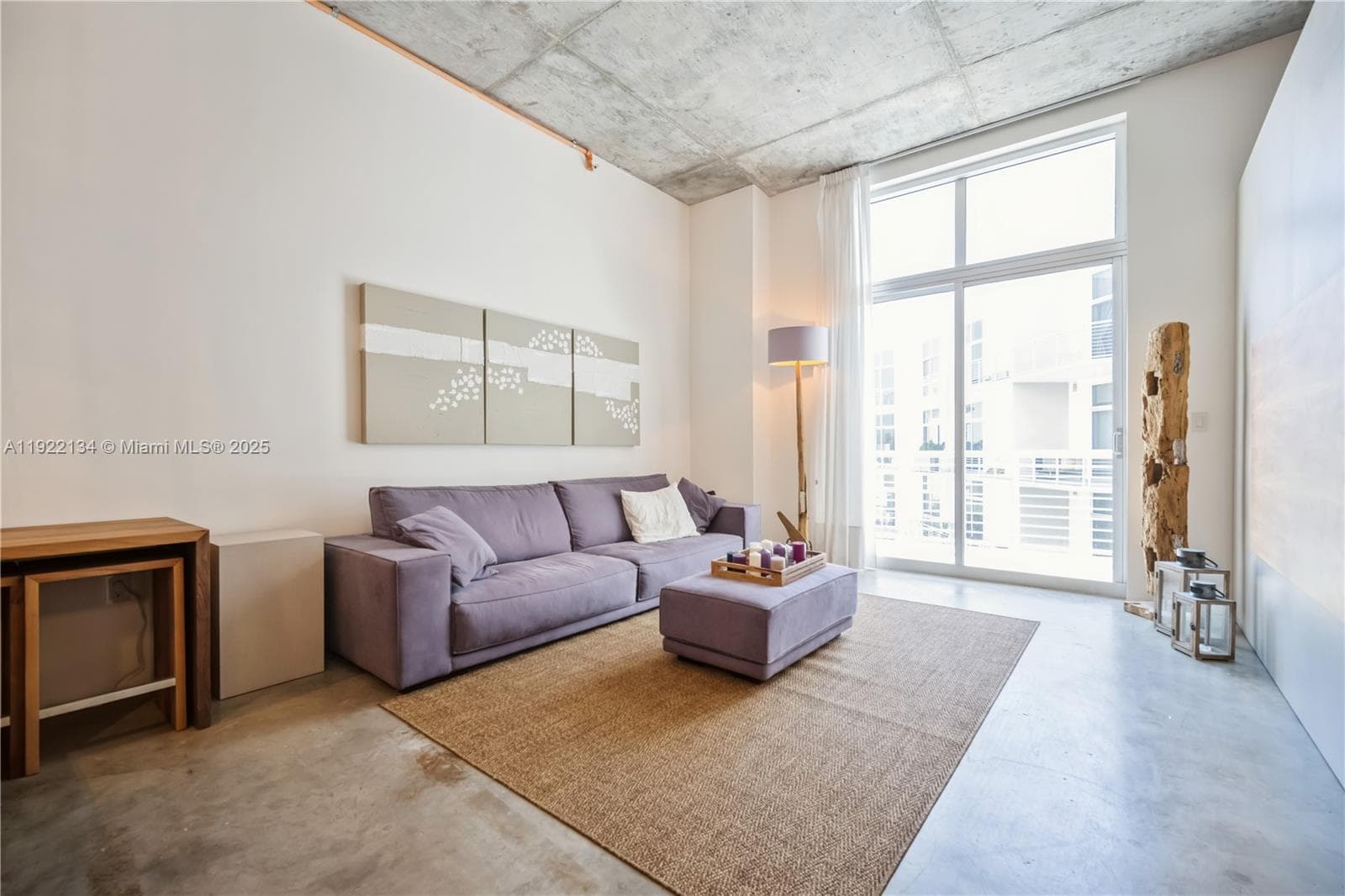 2001 Meridian Ave # 512, Miami Beach FL 33139 — 1