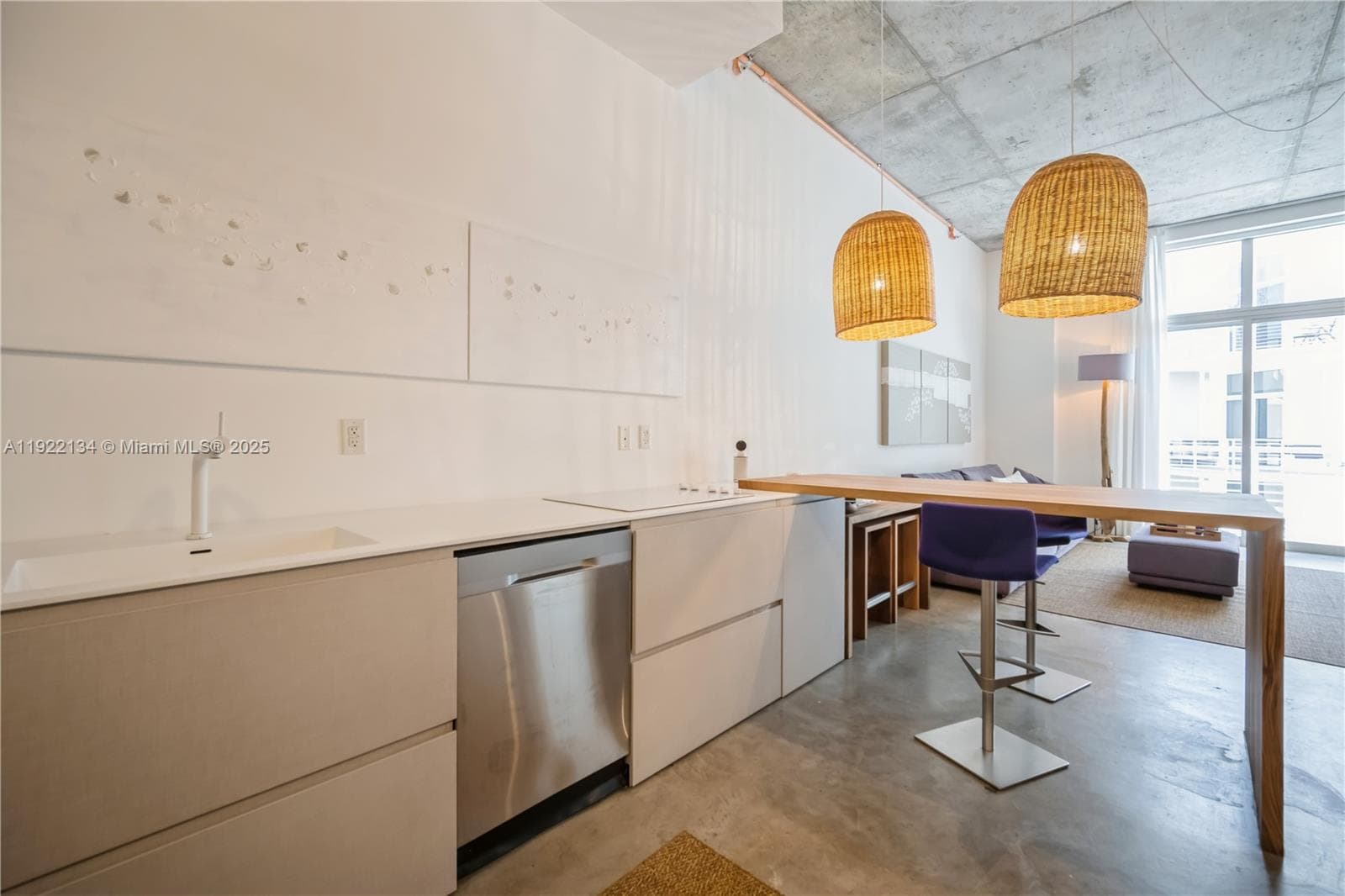 2001 Meridian Ave # 512, Miami Beach FL 33139 — 9