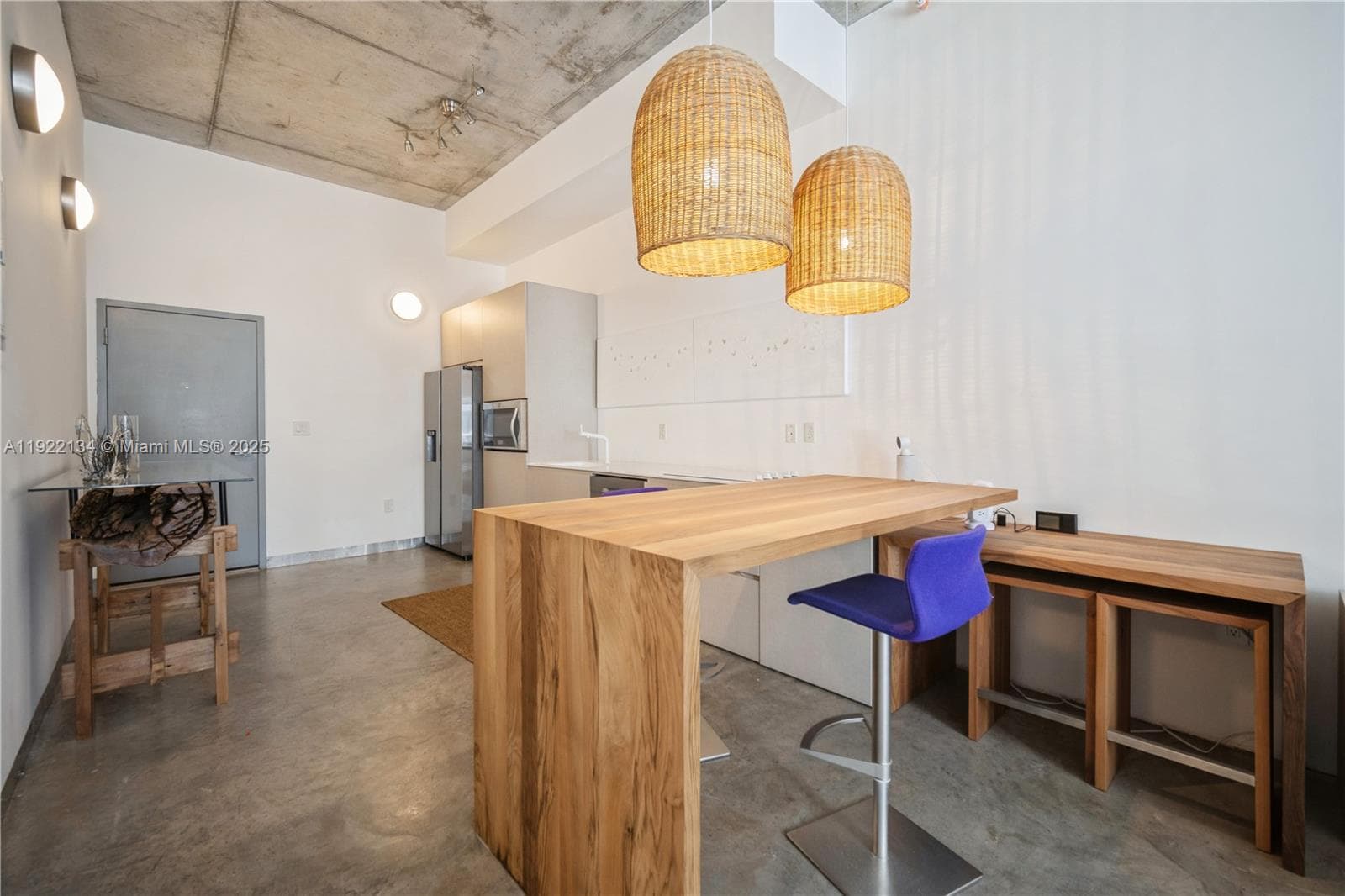 2001 Meridian Ave # 512, Miami Beach FL 33139 — 8