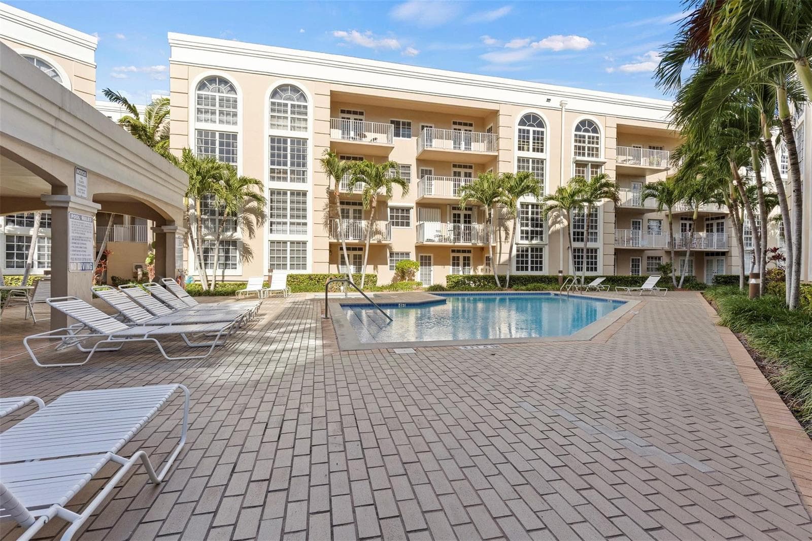 1280 S Alhambra Circle # 2112, Coral Gables FL 33146 — 37