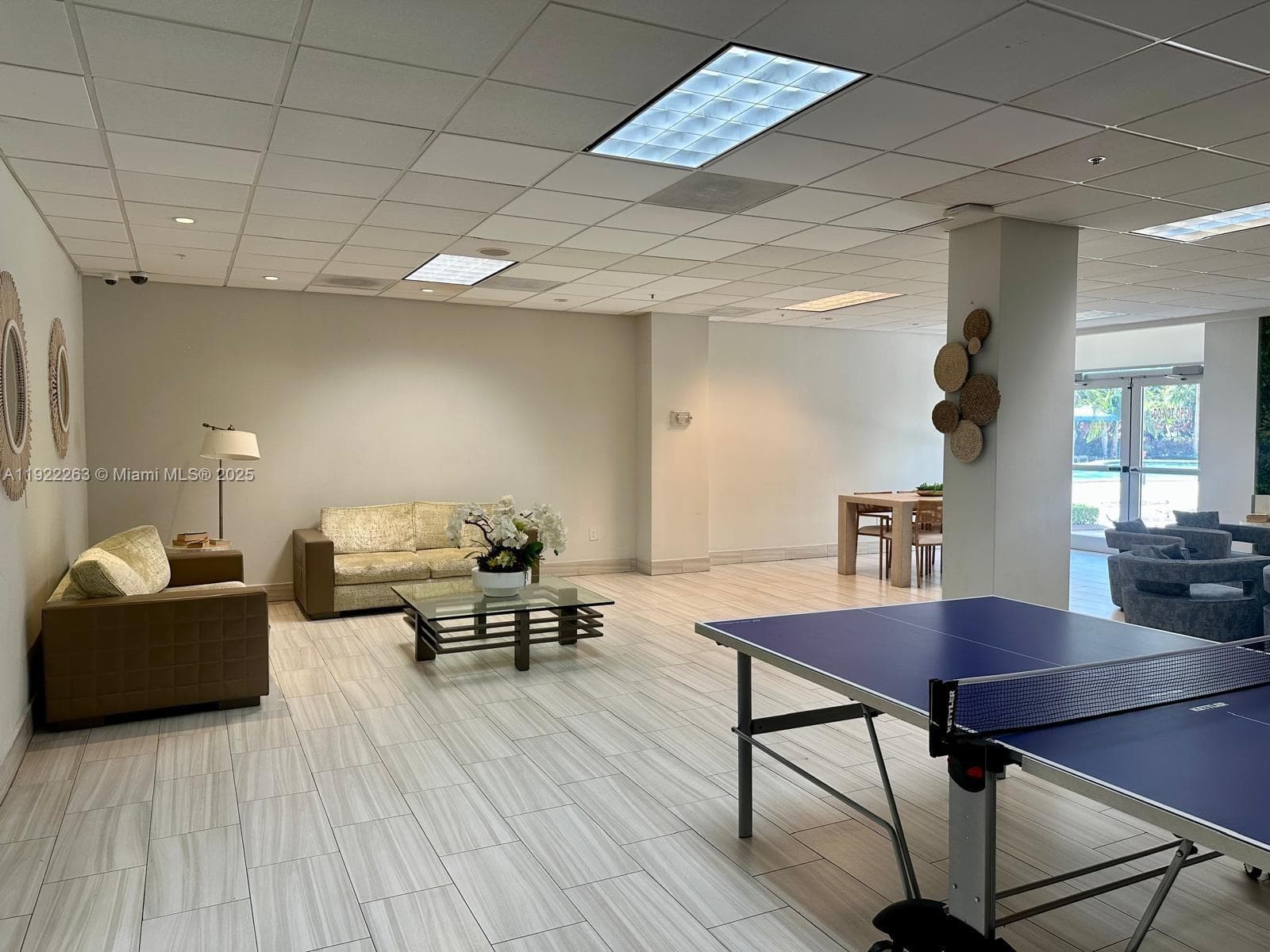 19390 Collins Ave # 414, Sunny Isles Beach FL 33160 — 32