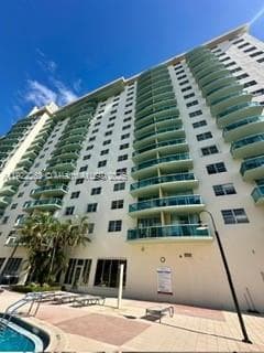 19390 Collins Ave # 414, Sunny Isles Beach FL 33160 — 19