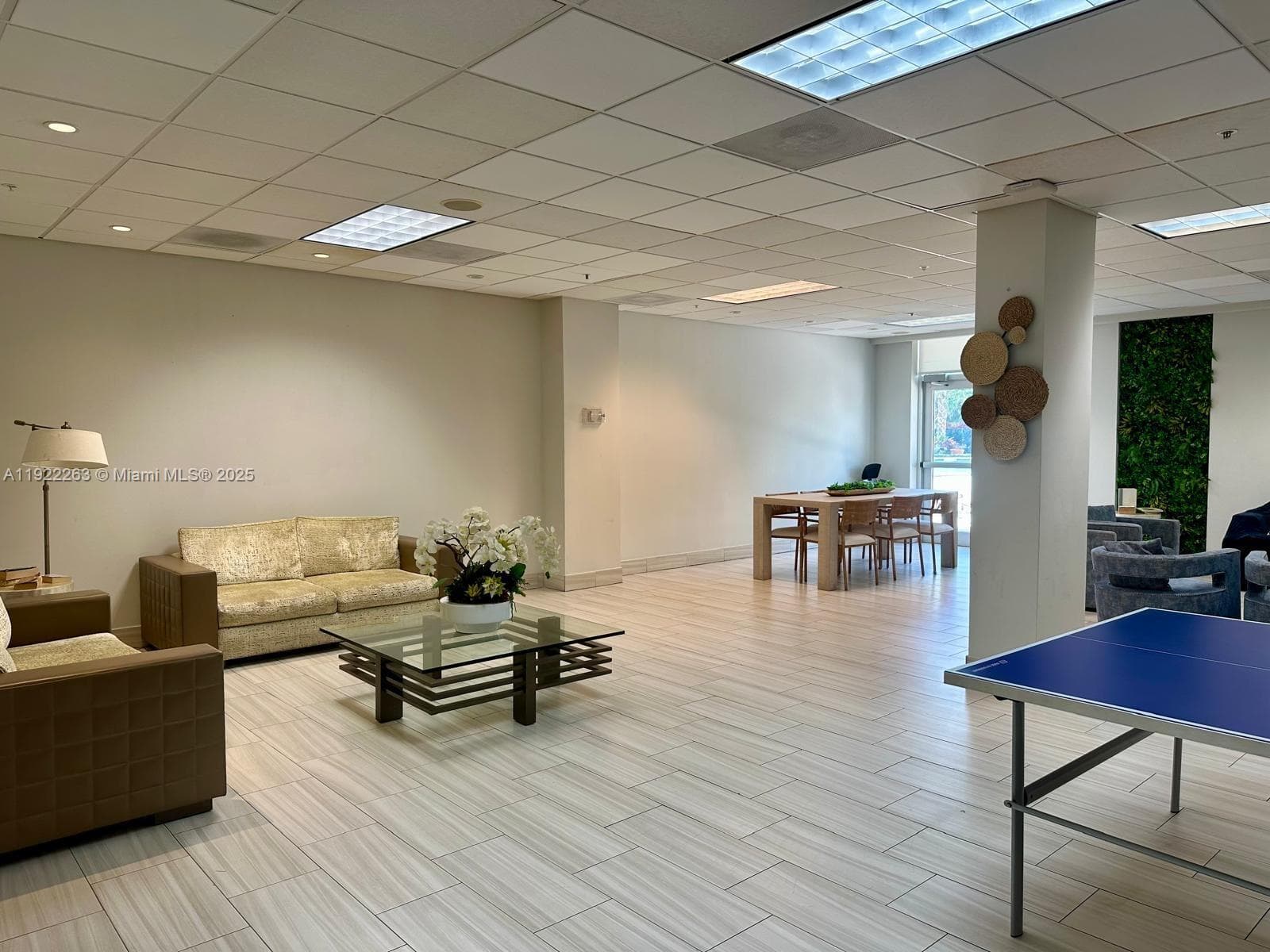 19390 Collins Ave # 414, Sunny Isles Beach FL 33160 — 29