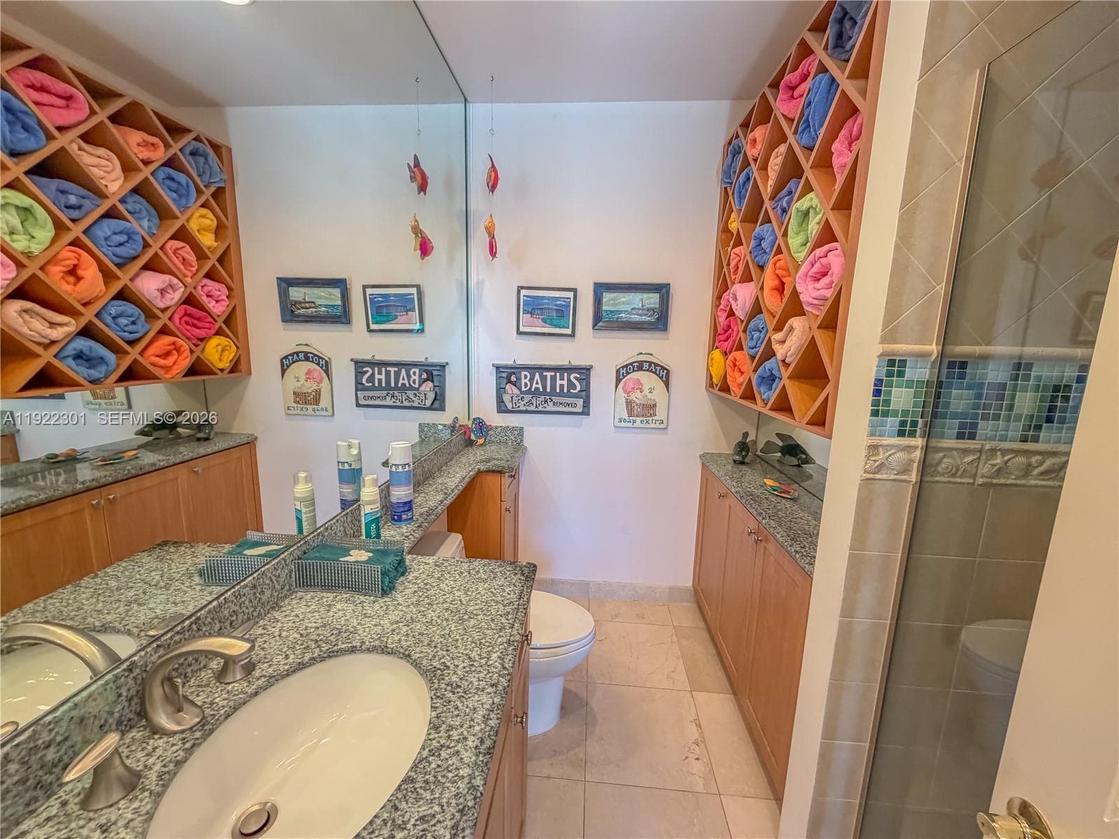 3220 NE 165th St, North Miami Beach FL 33160 — 17