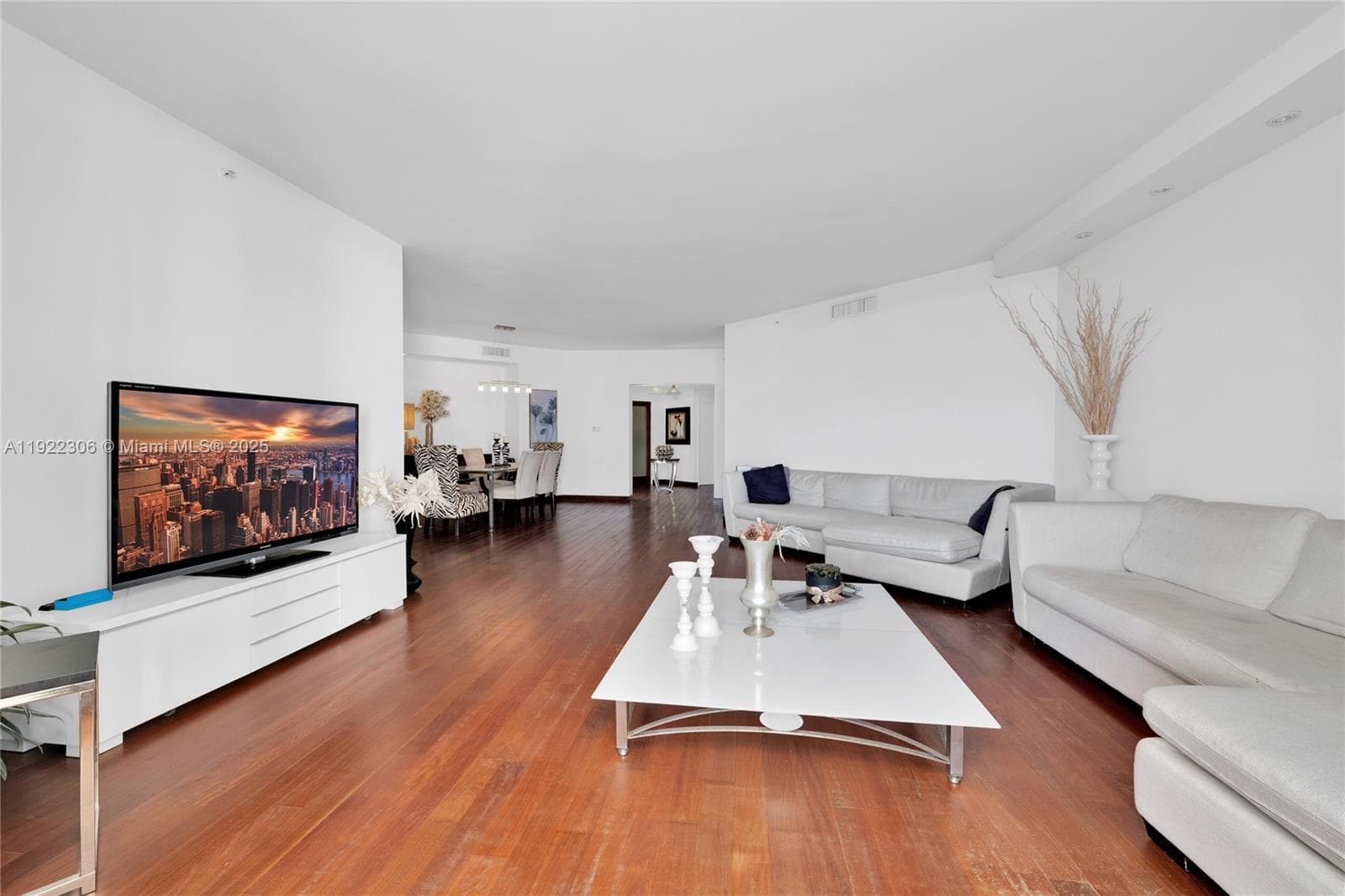21050 Point Pl # 2001, Aventura FL 33180 — 18