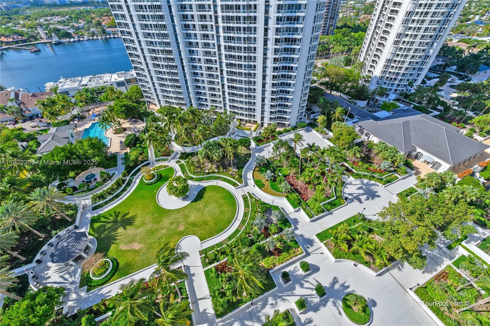 21050 Point Pl # 2001, Aventura FL 33180 — 40