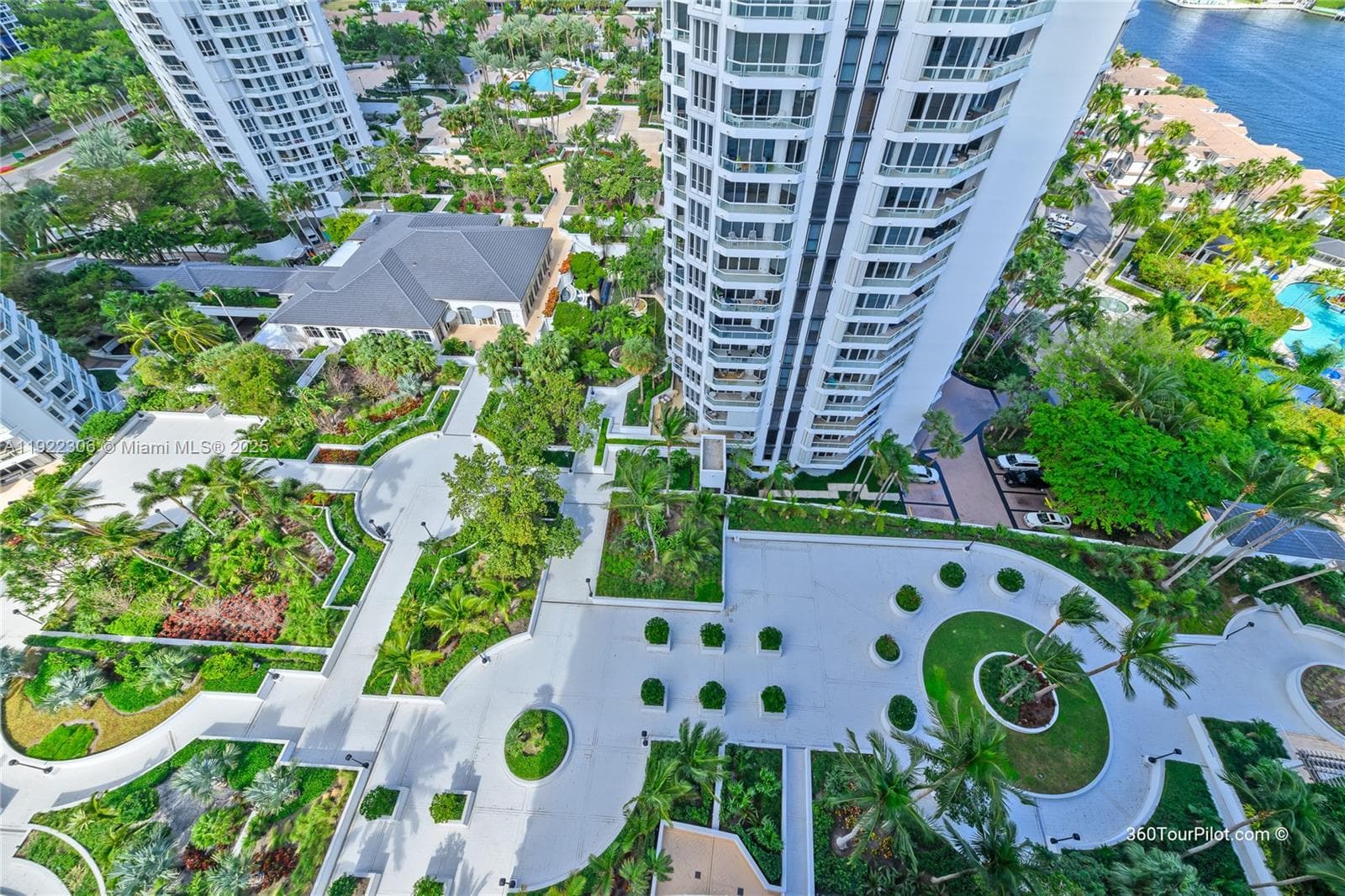 21050 Point Pl # 2001, Aventura FL 33180 — 39