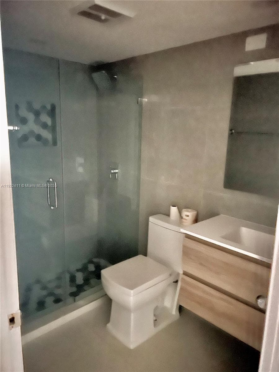 1717 N Bayshore Dr # 1856, Miami FL 33132 — 13