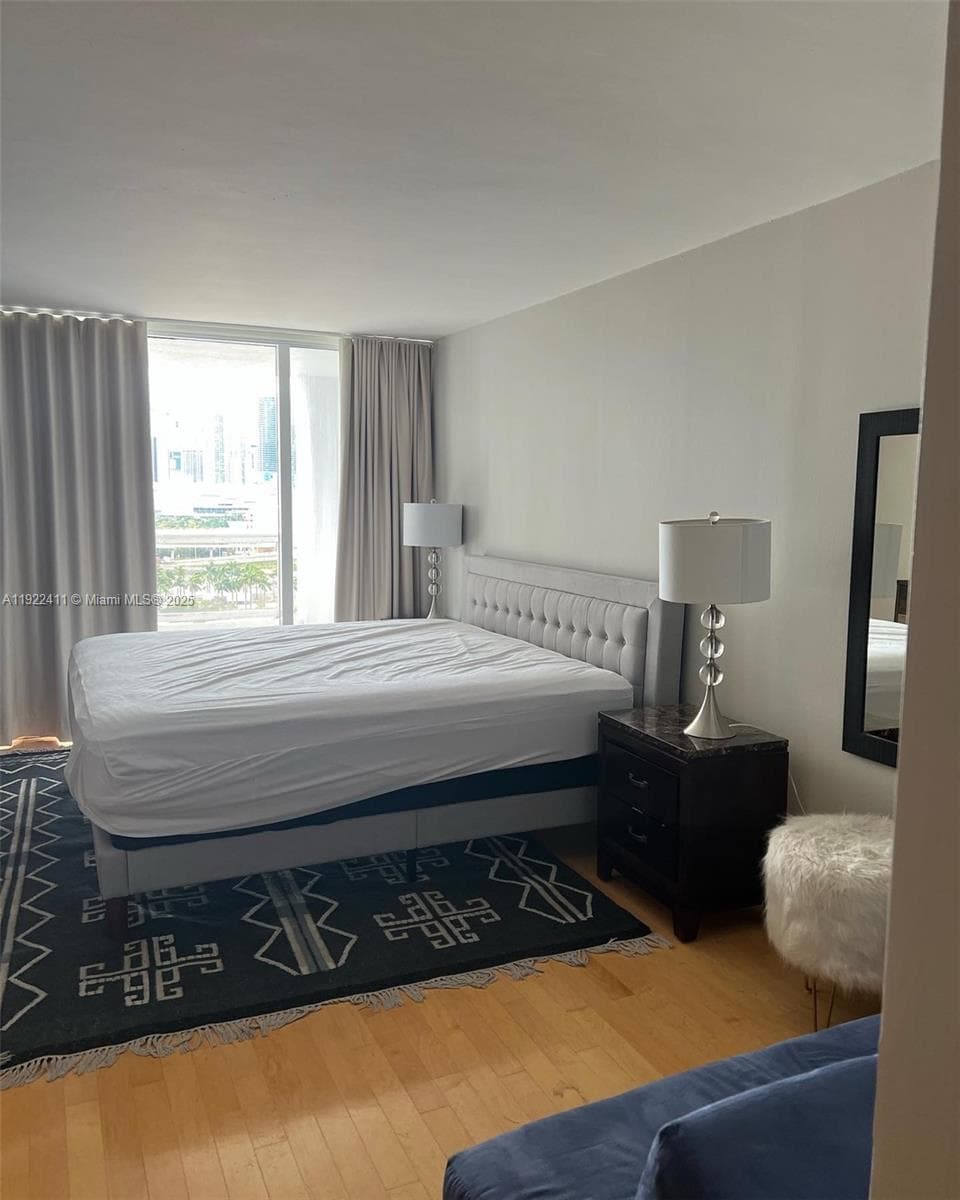 1717 N Bayshore Dr # 1856, Miami FL 33132 — 7