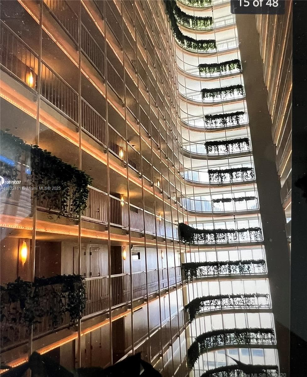 1717 N Bayshore Dr # 1856, Miami FL 33132 — 15