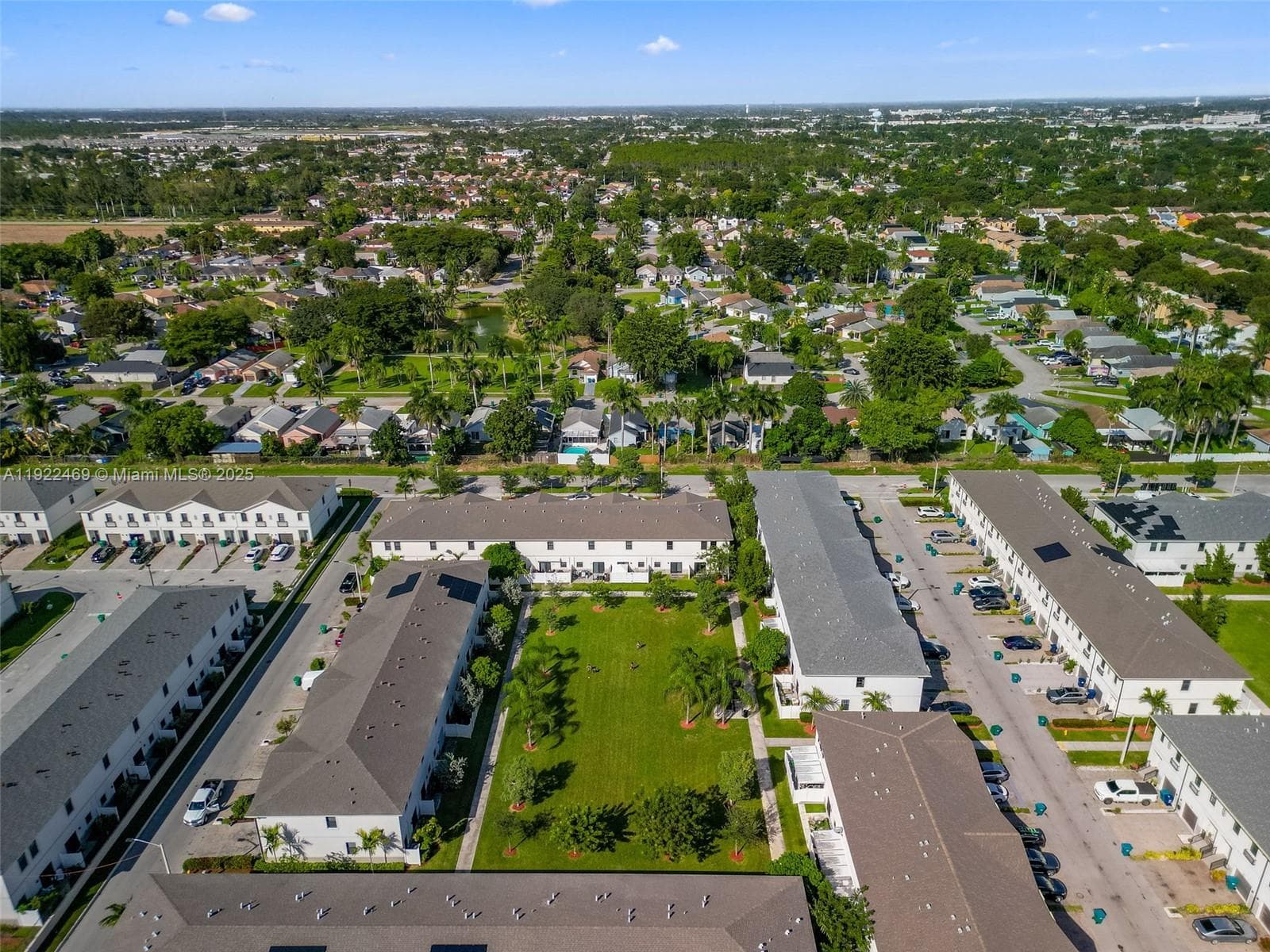 757 SW 11th St, Florida City FL 33034 — 34