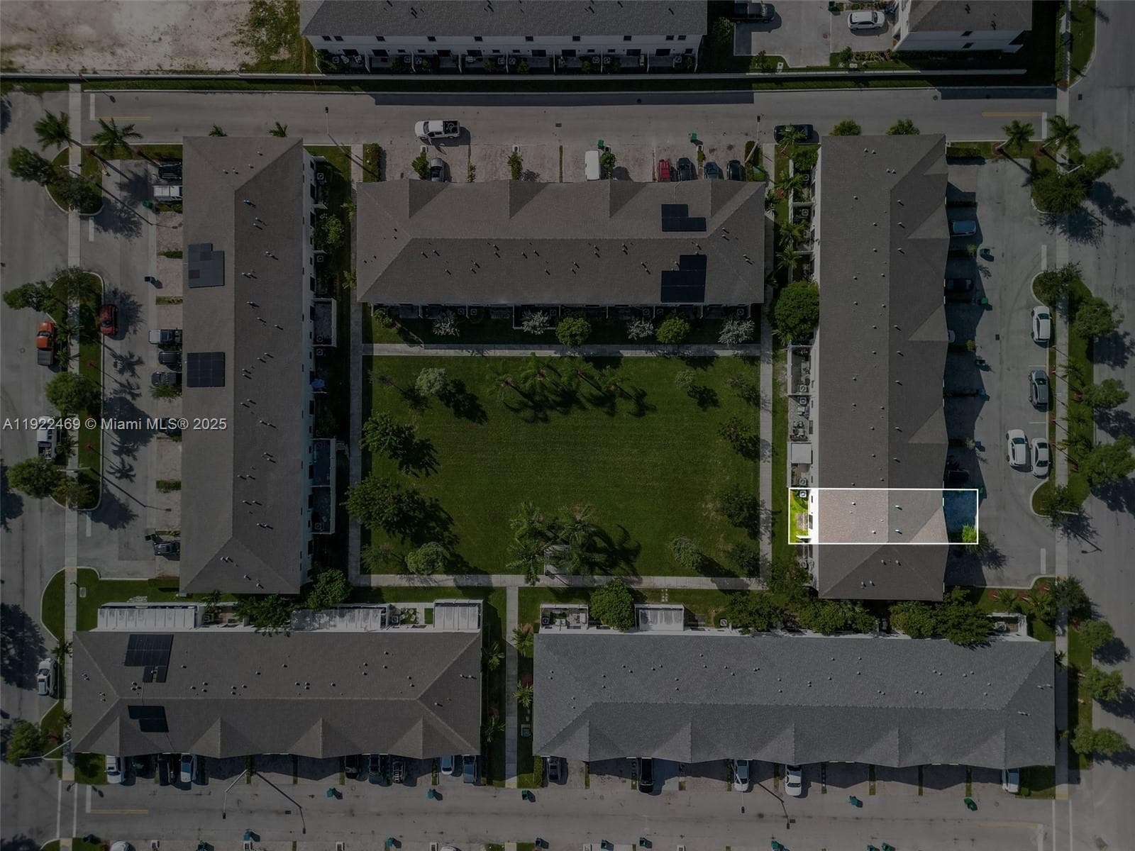 757 SW 11th St, Florida City FL 33034 — 35