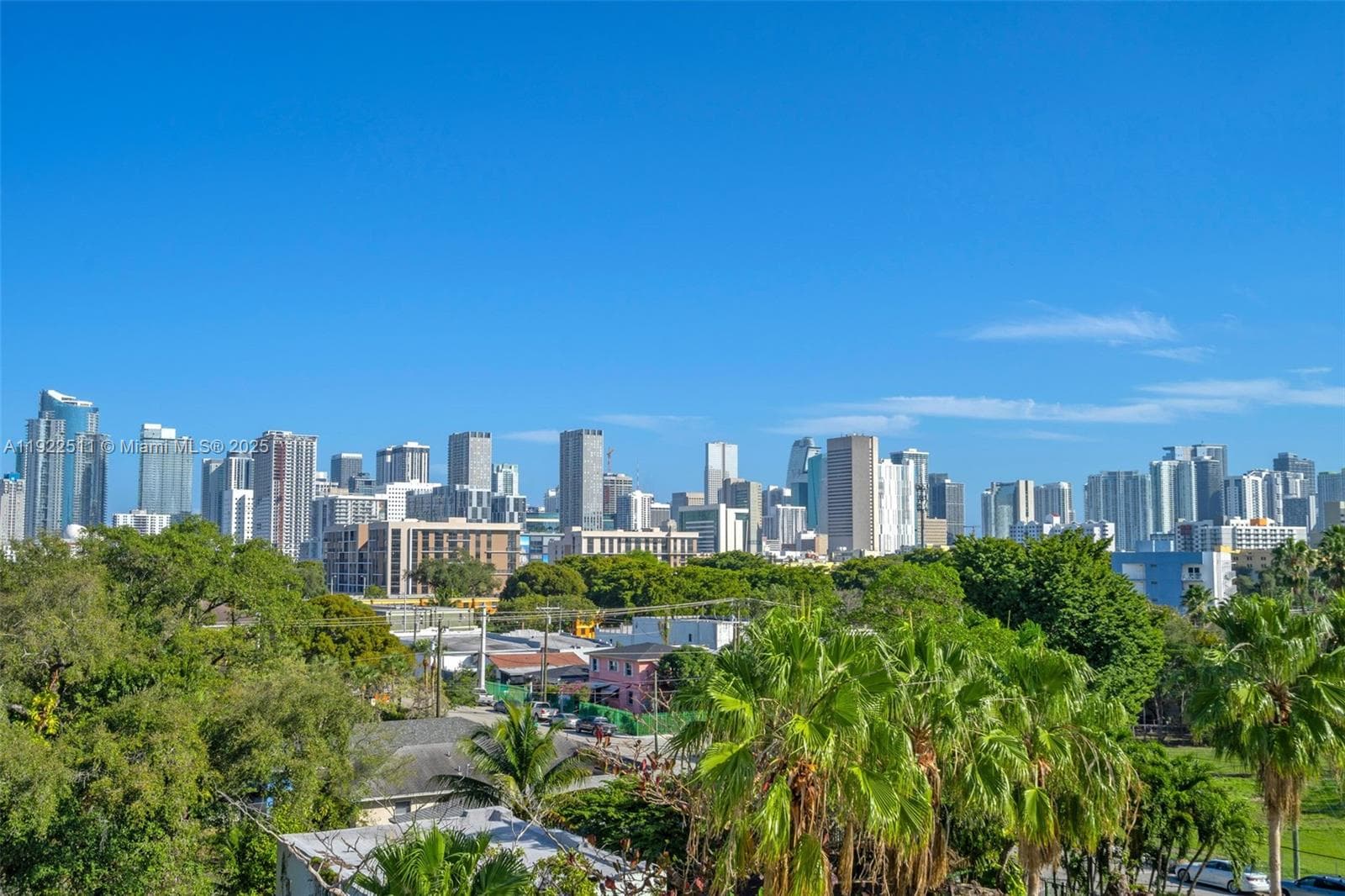 816 NW 11th St # 607, Miami FL 33136 — 33