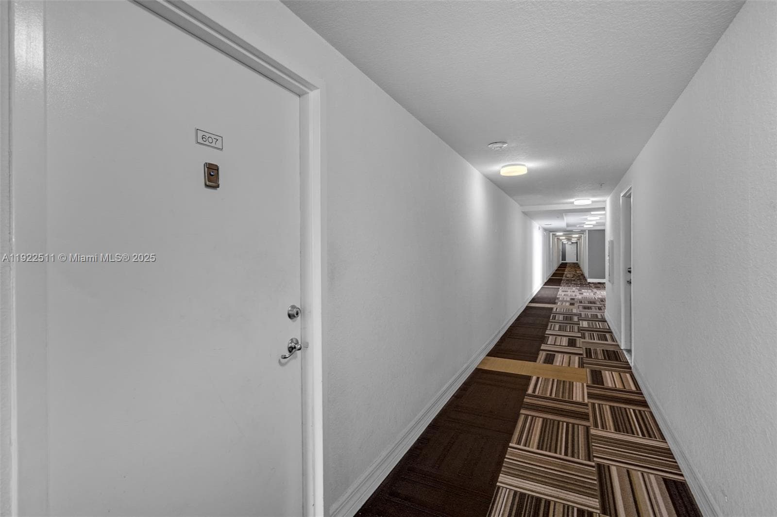 816 NW 11th St # 607, Miami FL 33136 — 18