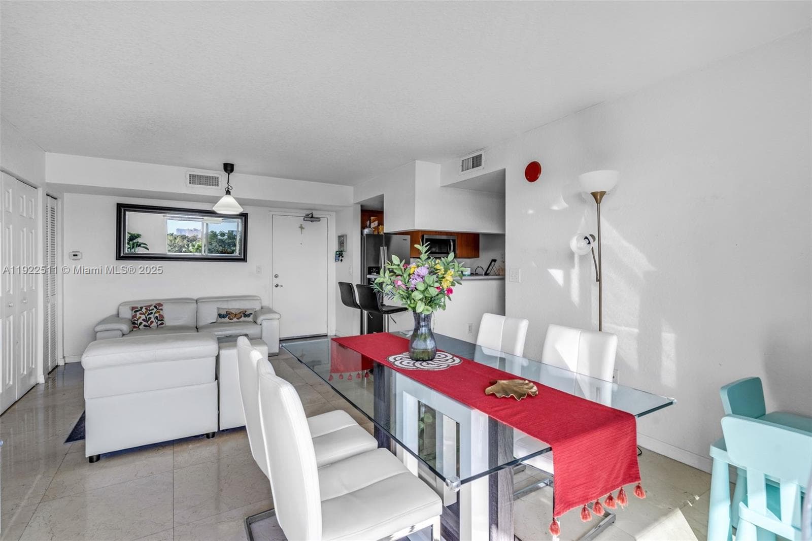 816 NW 11th St # 607, Miami FL 33136 — 15