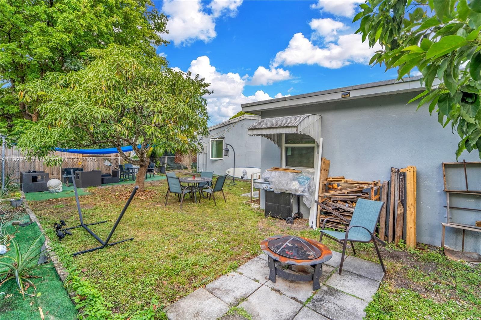 100 NW 123rd St, North Miami FL 33168 — 18