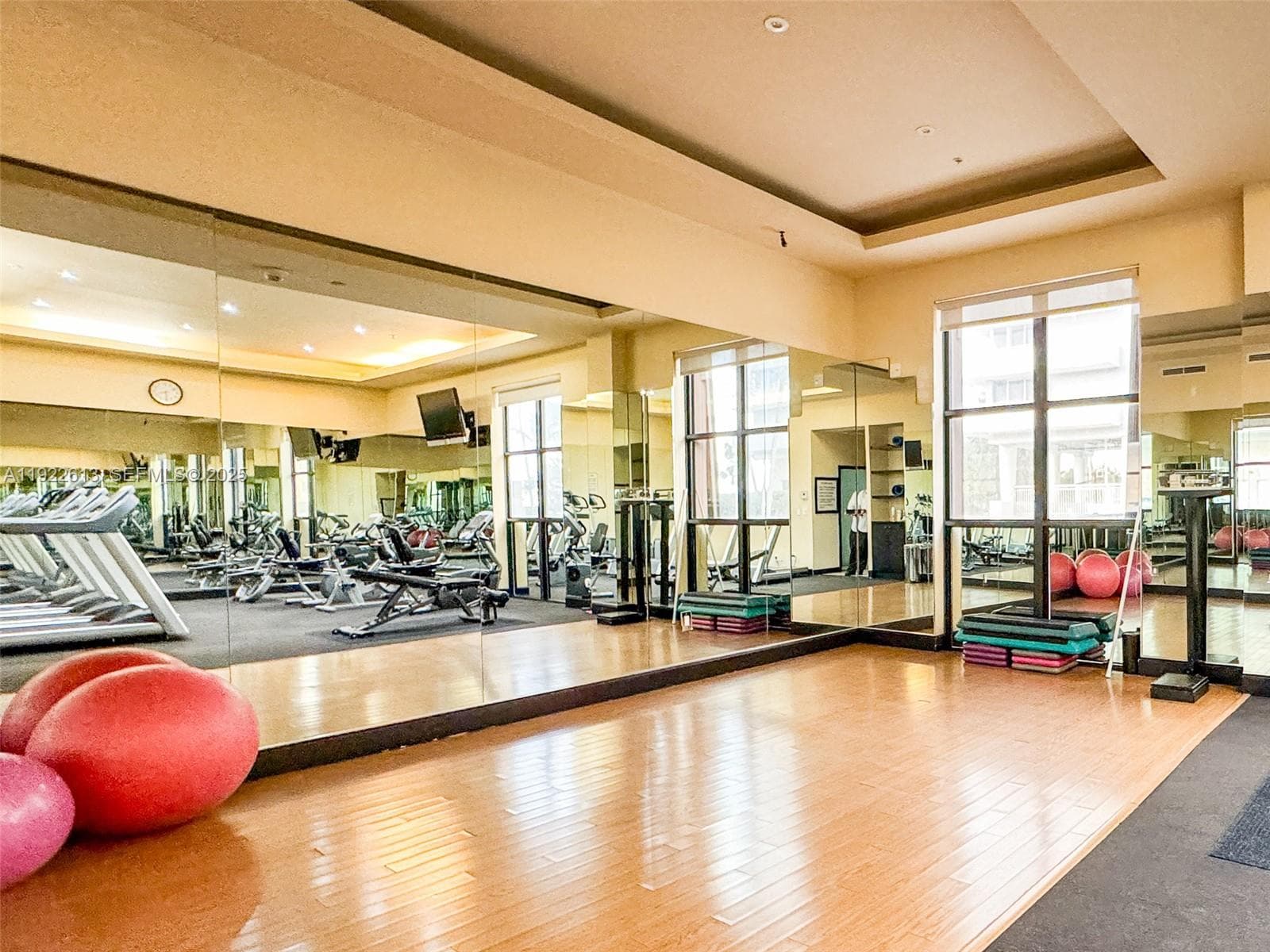 8877 Collins Ave # 809, Surfside FL 33154 — 42