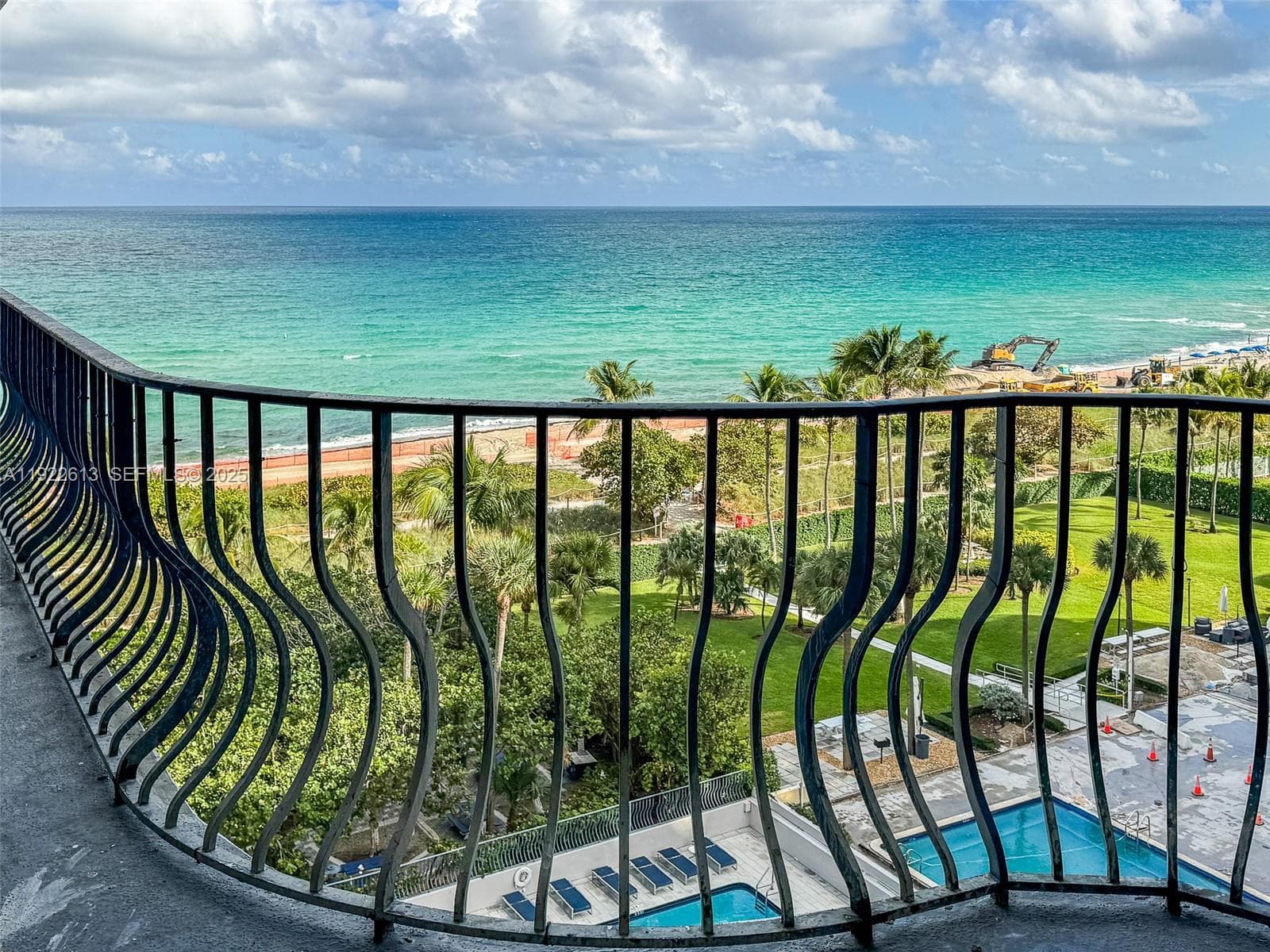 8877 Collins Ave # 809, Surfside FL 33154 — 32
