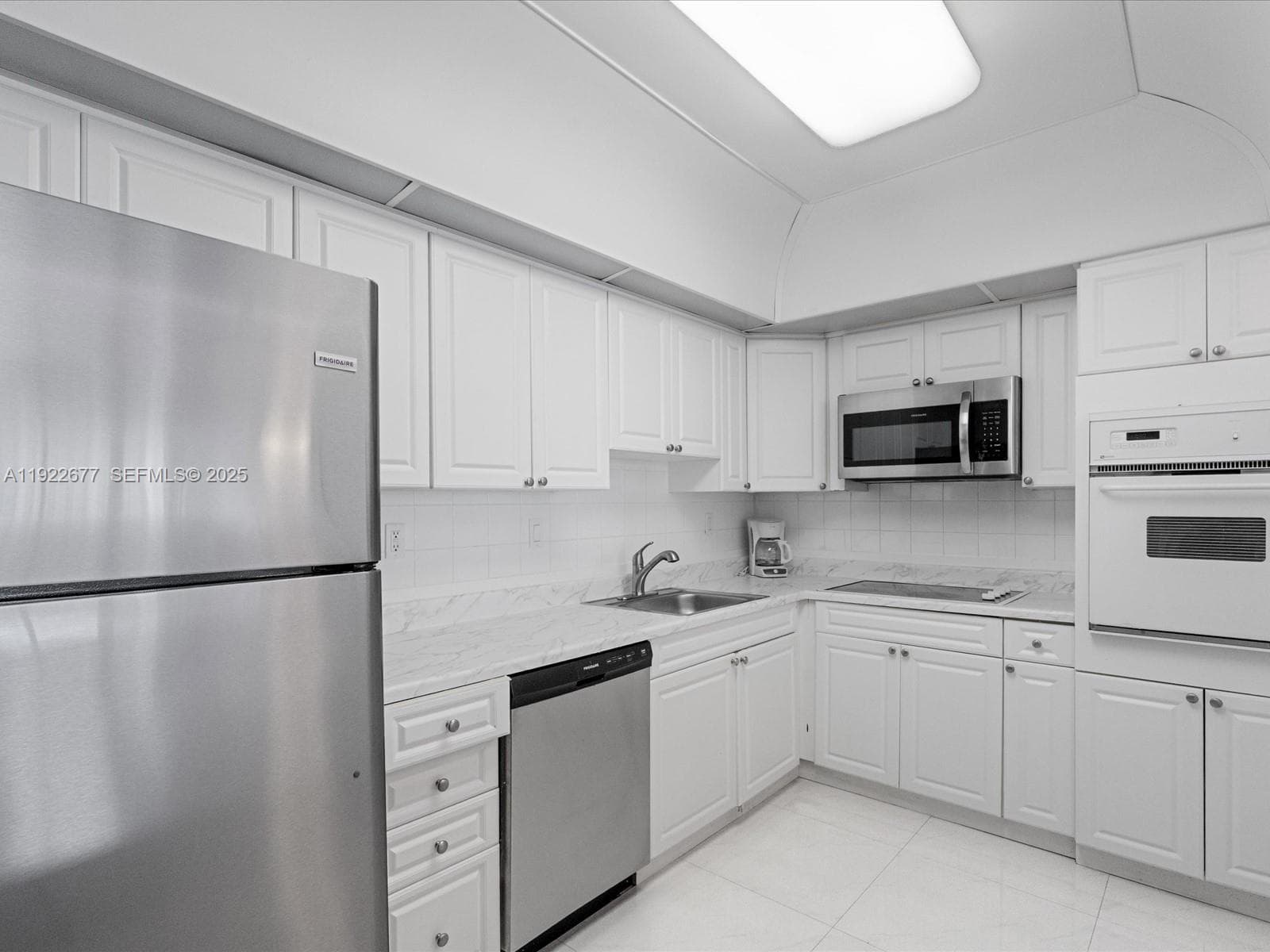 19370 E Collins Ave # 625, Sunny Isles Beach FL 33160 — 6