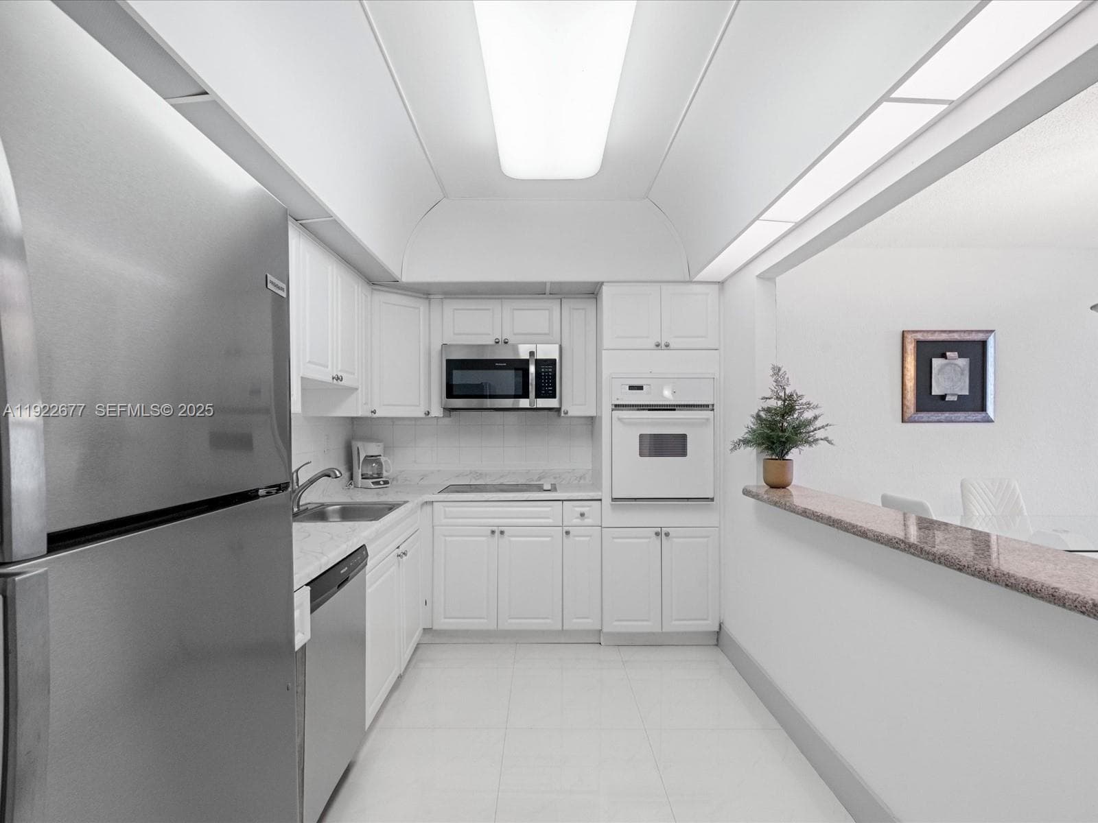 19370 E Collins Ave # 625, Sunny Isles Beach FL 33160 — 5