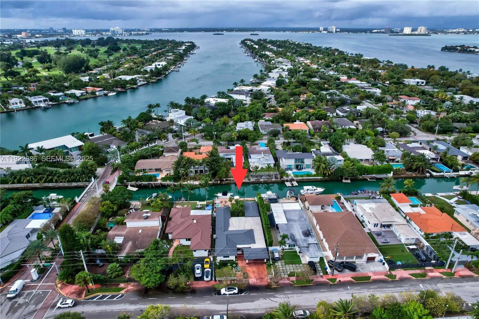 7724 Hawthorne Ave, Miami Beach FL 33141 — 2