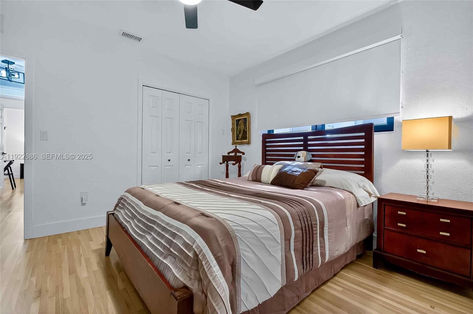 7724 Hawthorne Ave, Miami Beach FL 33141 — 32