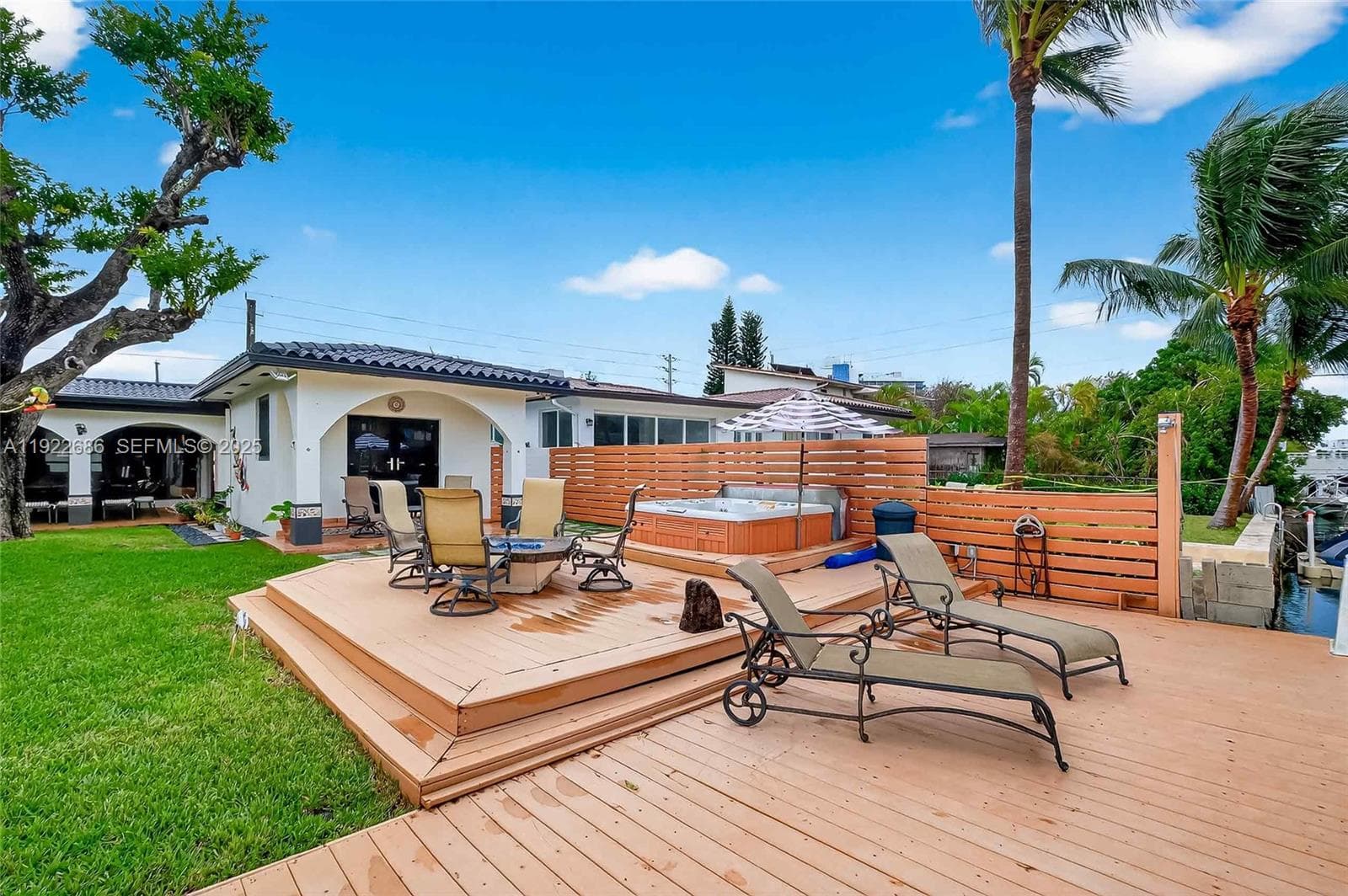 7724 Hawthorne Ave, Miami Beach FL 33141 — 61