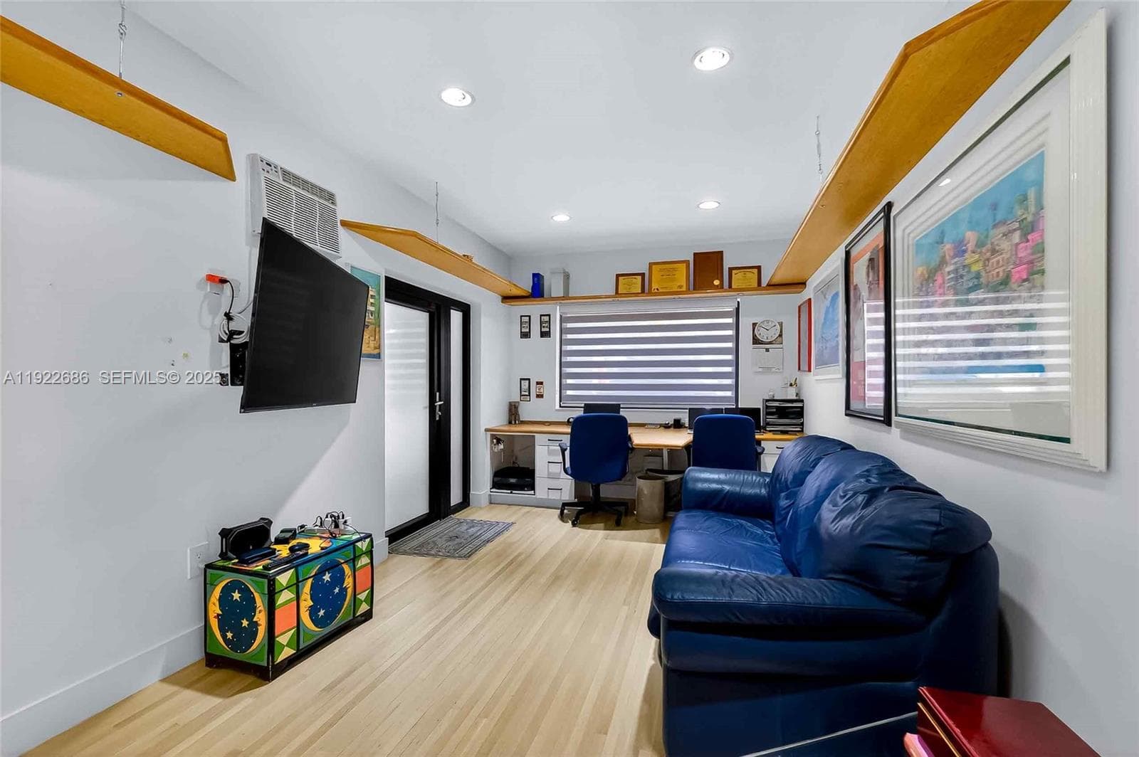 7724 Hawthorne Ave, Miami Beach FL 33141 — 33