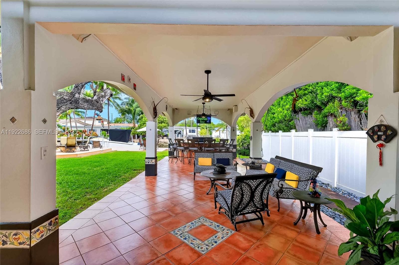 7724 Hawthorne Ave, Miami Beach FL 33141 — 51