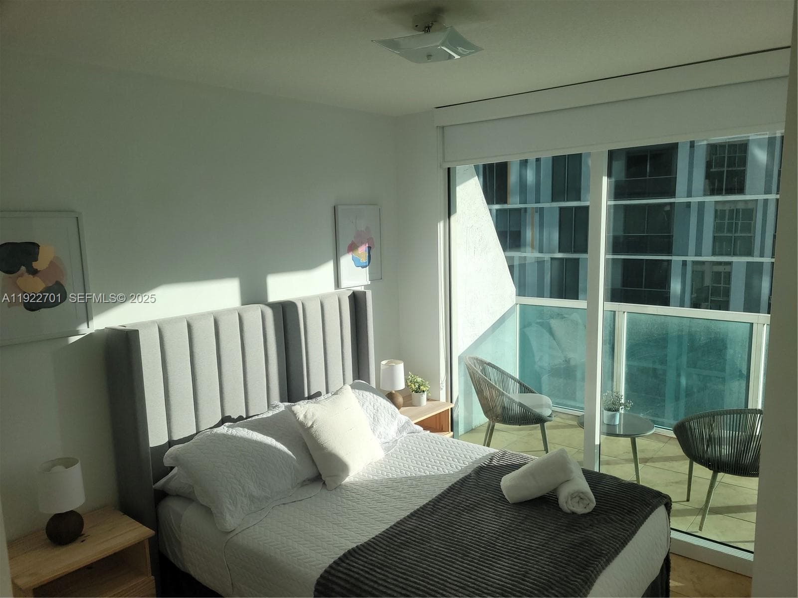 41 SE 5th St # 710, Miami FL 33131 — 2